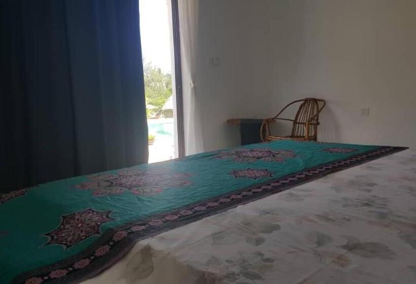 בית מלון כפרי Lucrezia's Garden Zanzibar