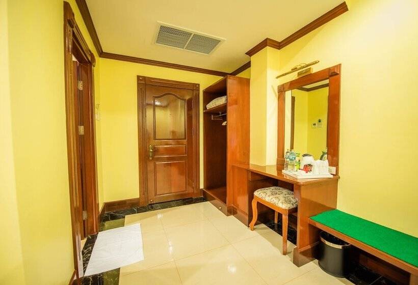 בית מלון כפרי Soubundith