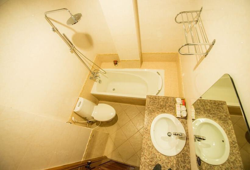 בית מלון כפרי Soubundith