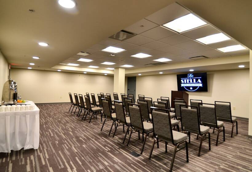 The Stella Hotel & Ballroom