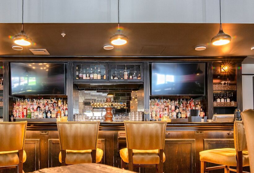 The Stella Hotel & Ballroom