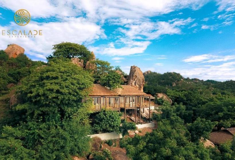 استراحتگاه Escalade Experience