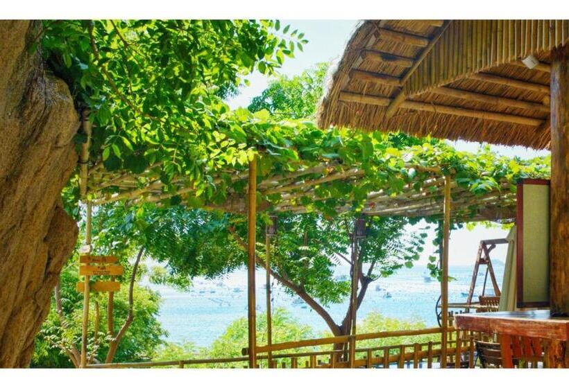 استراحتگاه Escalade Experience