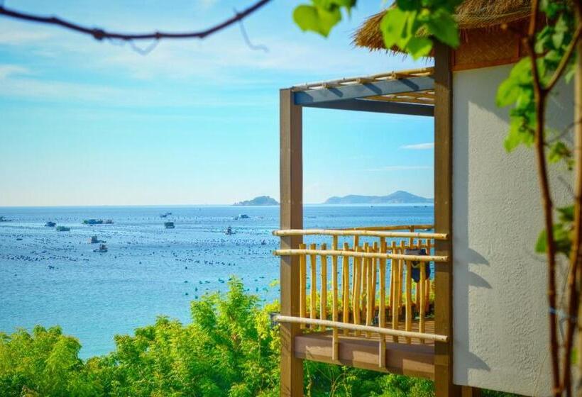 استراحتگاه Escalade Experience