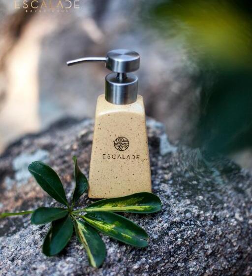 استراحتگاه Escalade Experience