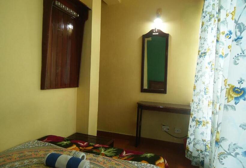 호스텔 Greenview Holiday Inn