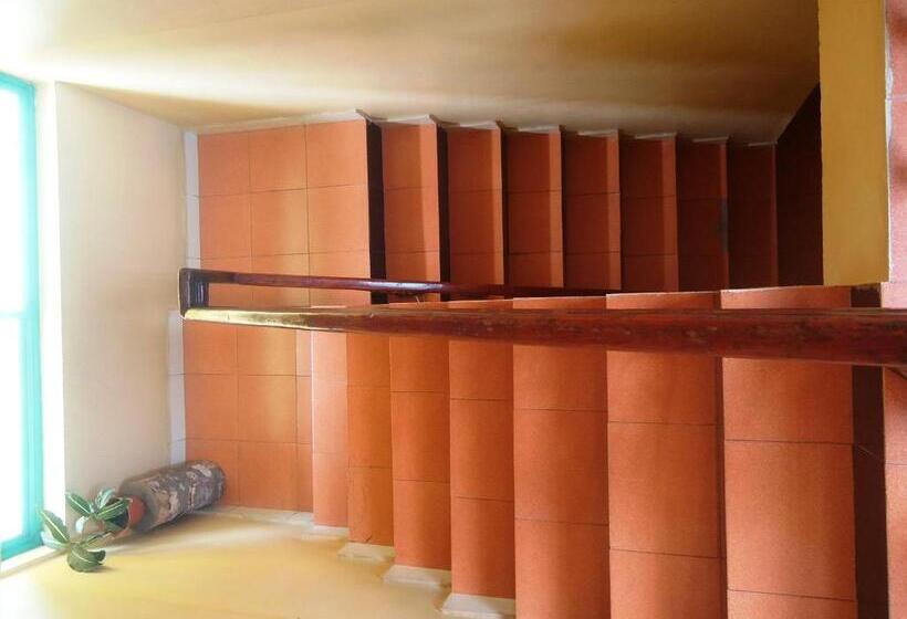 호스텔 Greenview Holiday Inn