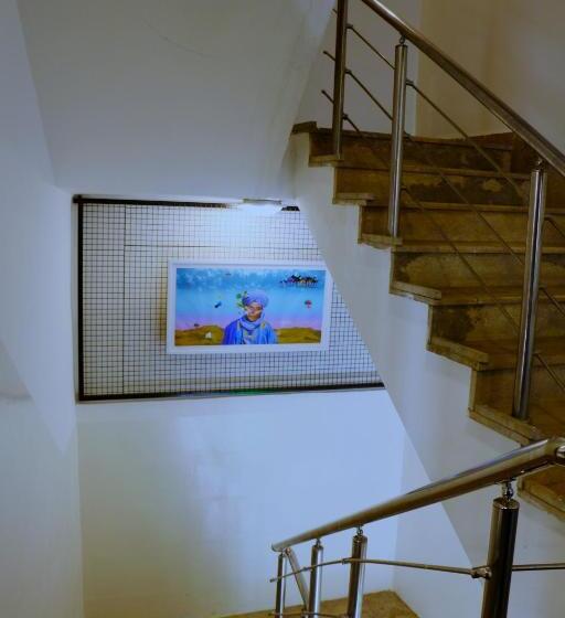 فندق صغير Nomads