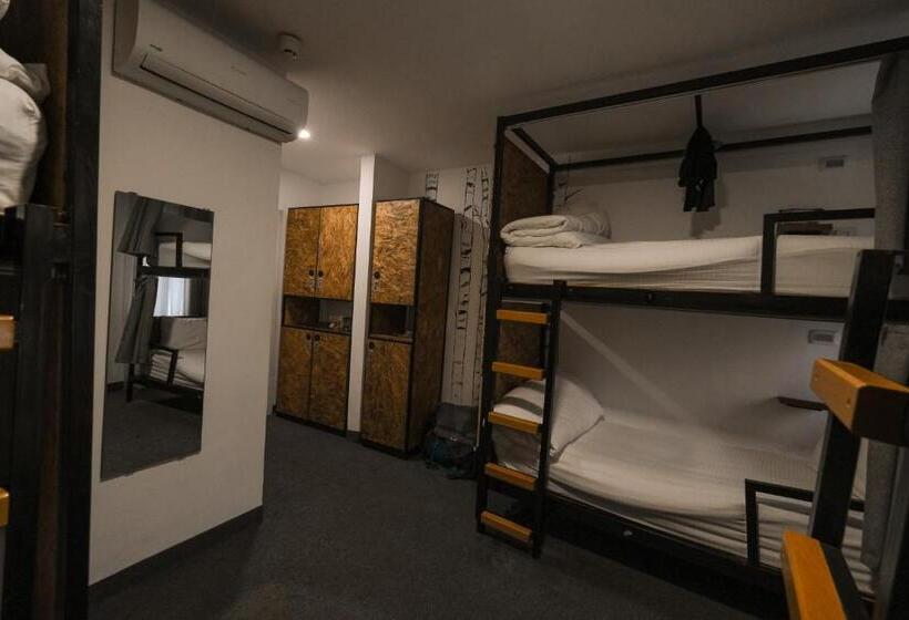 فندق صغير Nomads