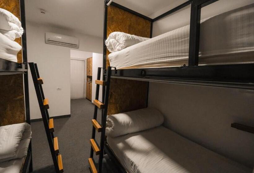 فندق صغير Nomads