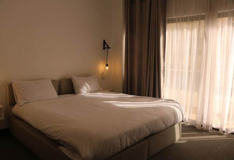 فندق صغير Nomads