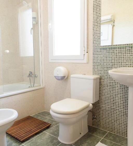 הוסטל Hostal Pradaria Asador & Alojamiento