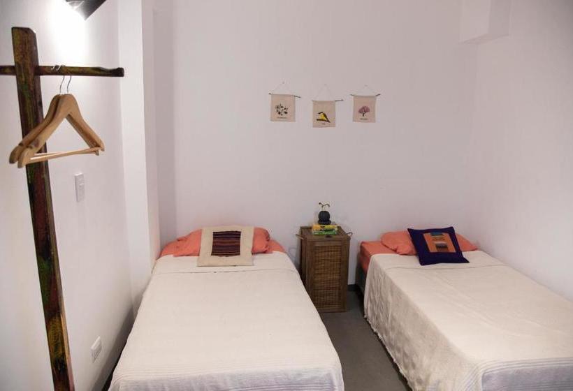 مبيت وإفطار Hostel Cha