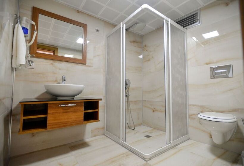 تختخواب و صبحانه Nest