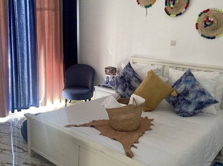 تختخواب و صبحانه Princesse Ilham