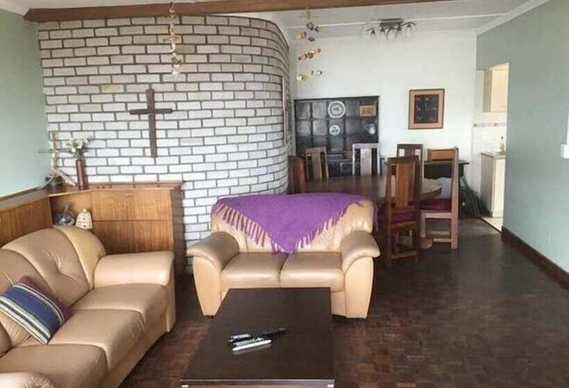 민박 Rocky Shore Guesthouse