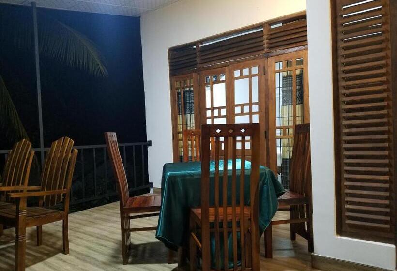 Bed and Breakfast Yashumi Homestay