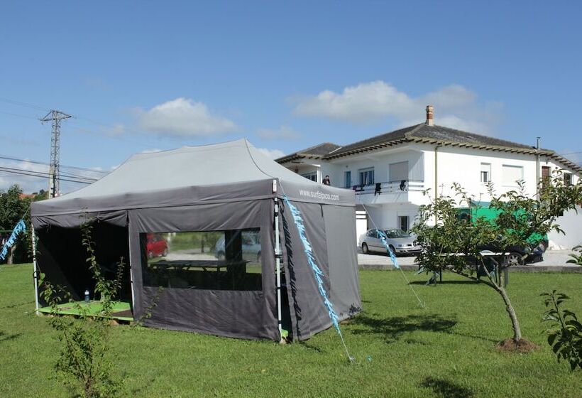 Hostel El Pico De Santillana