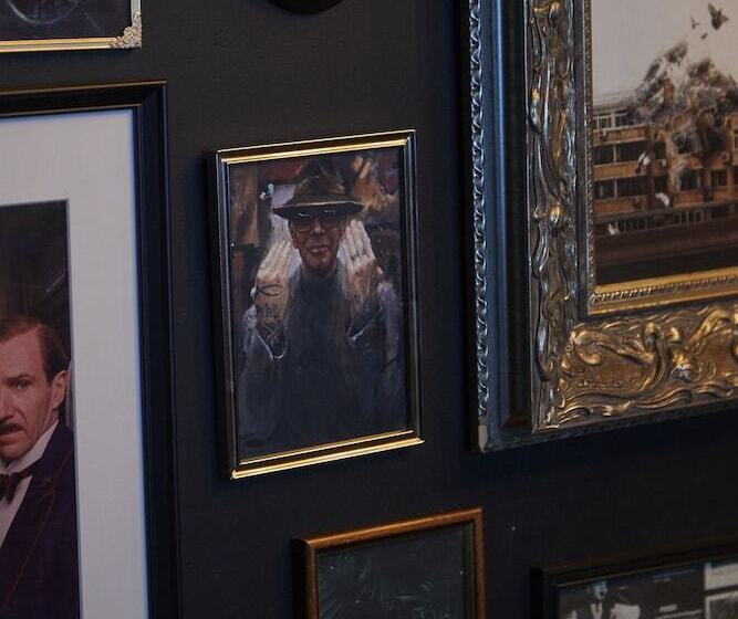 هتل Akureyri Dynheimar