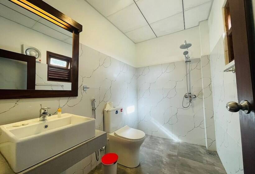 Отель Four Points Resort   Anuradhapura