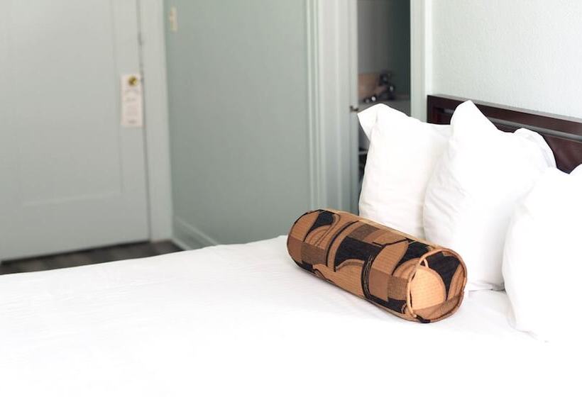 Greenleaf Hotel Long Beach Convention Center