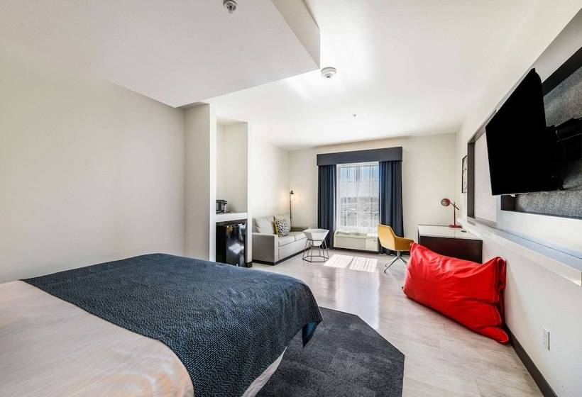 Hy Lo Hotel, Ascend Hotel Collection