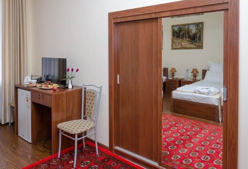 فندق Karakalpak Palace