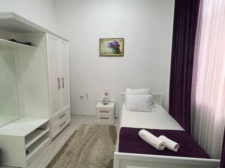 בית מלון כפרי Karakalpak Palace