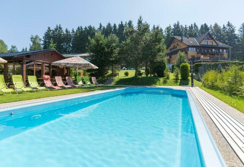 فندق Slunečná Louka