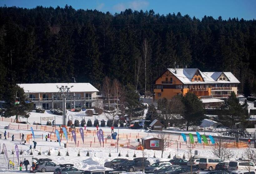 فندق Slunečná Louka