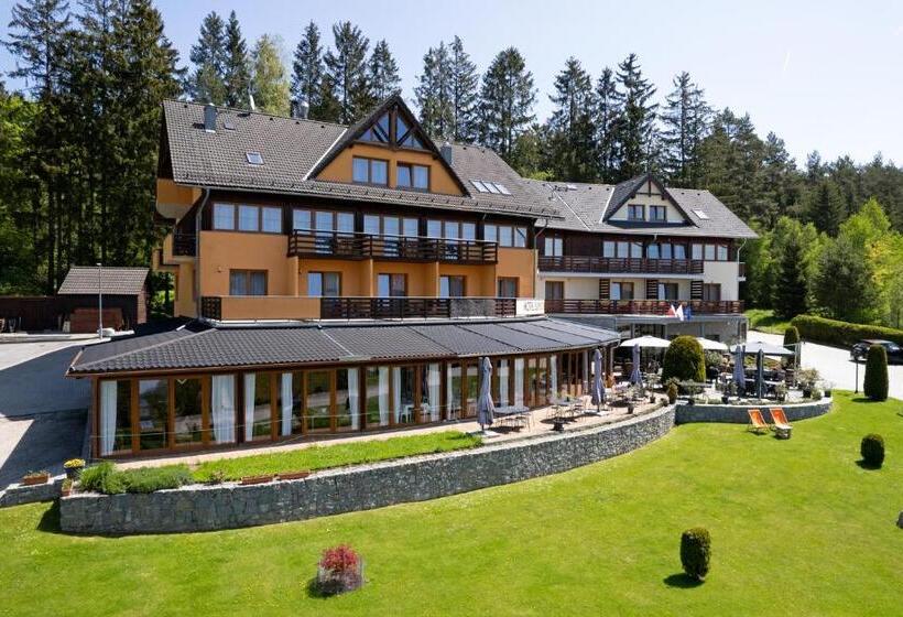 فندق Slunečná Louka