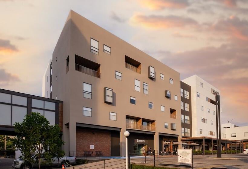 Отель Staybridge Suites Villahermosa Tabasco, An Ihg