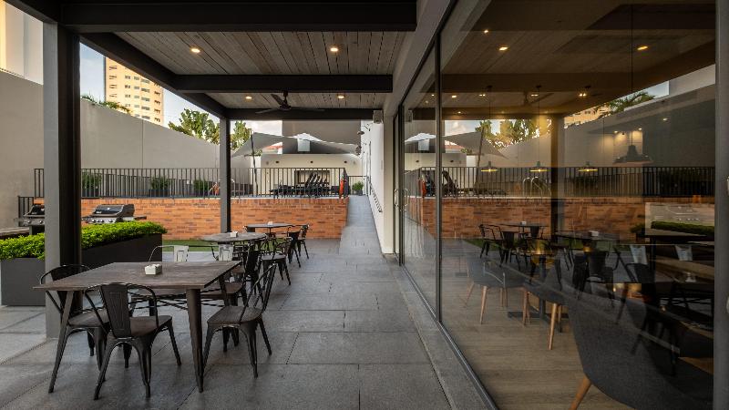 Отель Staybridge Suites Villahermosa Tabasco, An Ihg