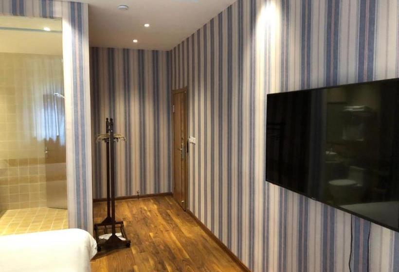 هتل Yilv Yangguang