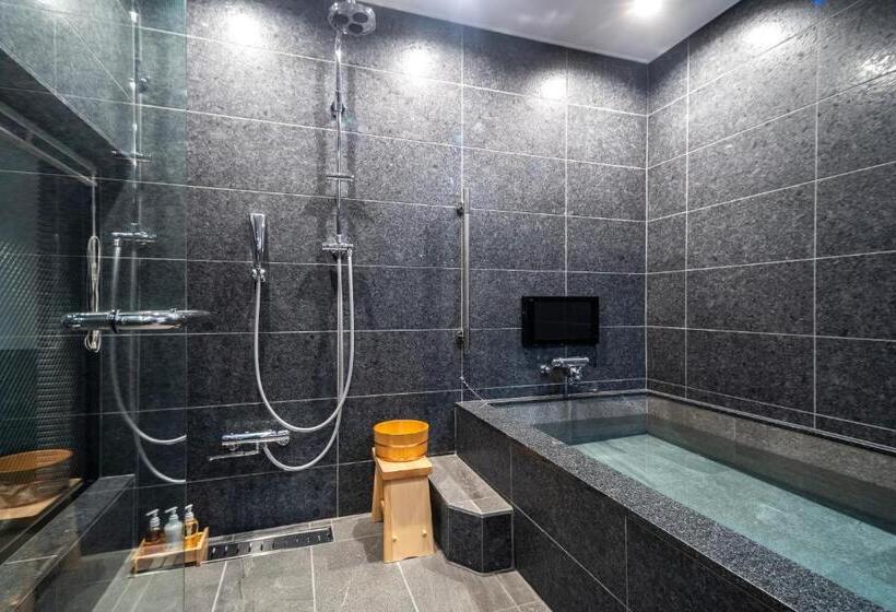 Kyoto Shijo Takakura Hotel Grandereverie