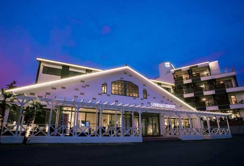 Livemax Resort Kyotango Sea Front
