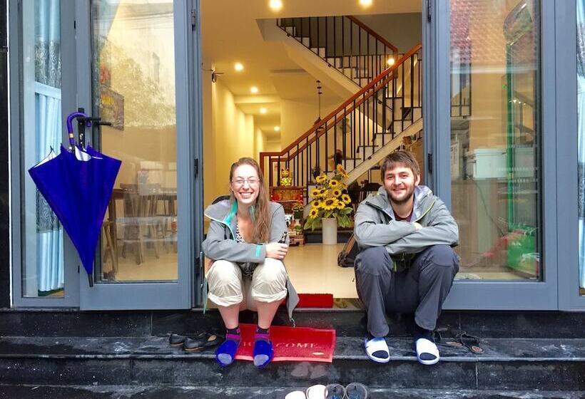 پانسیون Candyinn