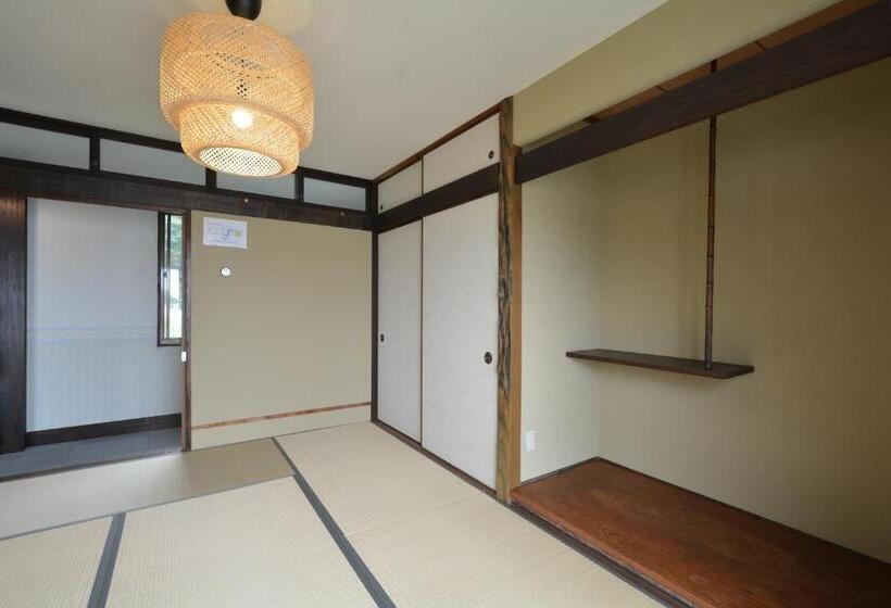 פנסיון Guest House Gamigami