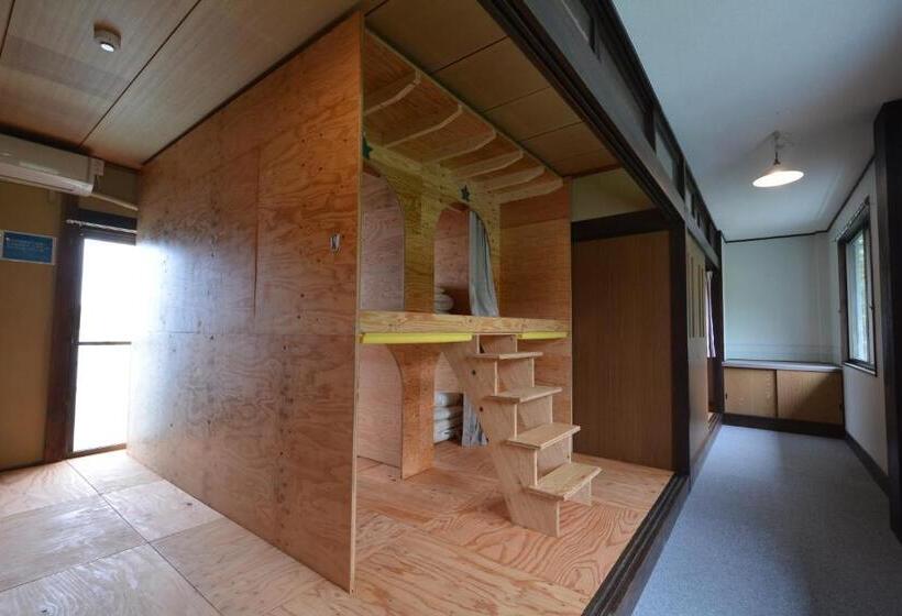 פנסיון Guest House Gamigami