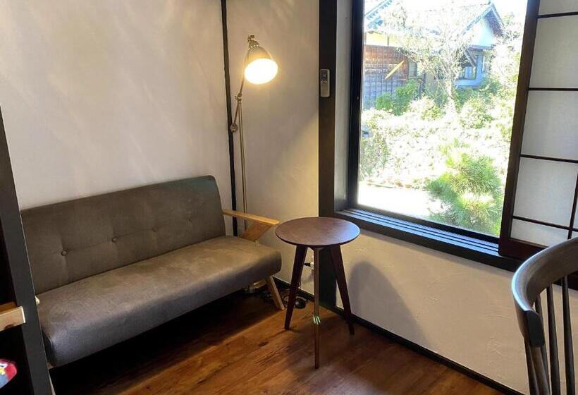 ペンション Guesthouse Nedoko