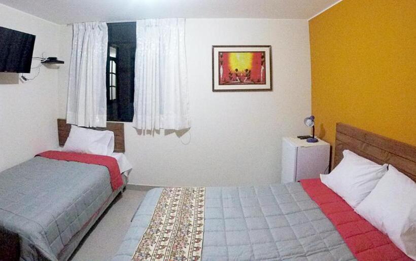 پانسیون Jazmines Lodging