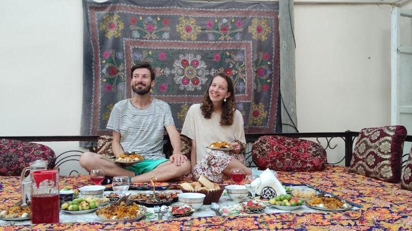 بنسيون Nurobod Guesthouse