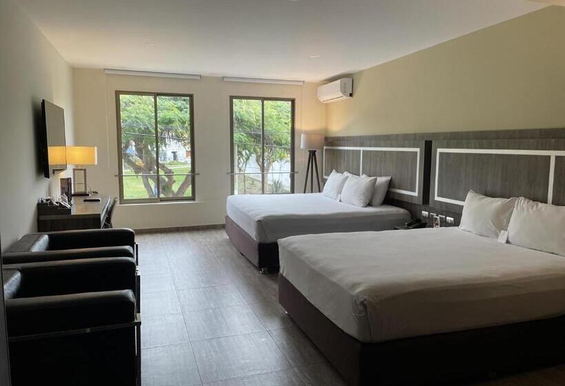 Rado Hotel Quintanas