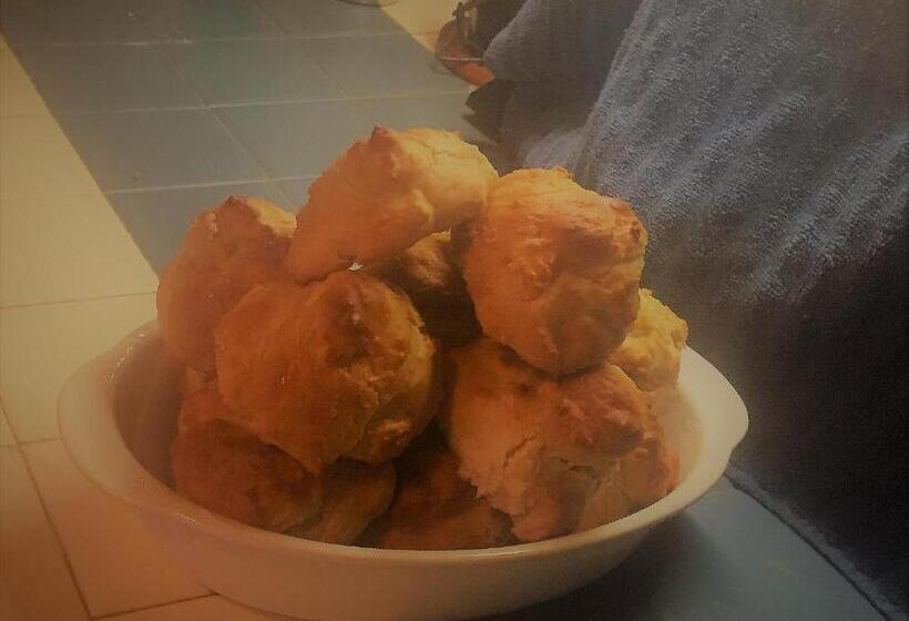 مبيت وإفطار 1872 Denham Inn