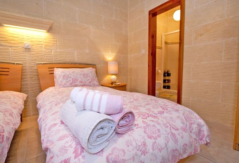 تختخواب و صبحانه Bertinas Boutique Living