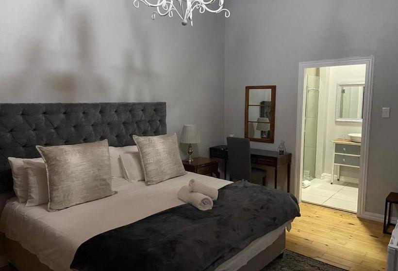 مبيت وإفطار Olive Tree Lodge