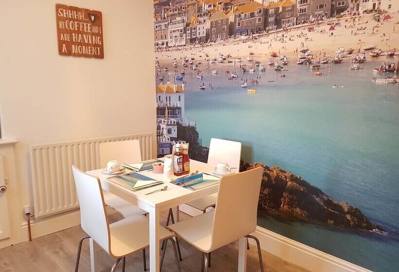 住宿加早餐 Saltwater