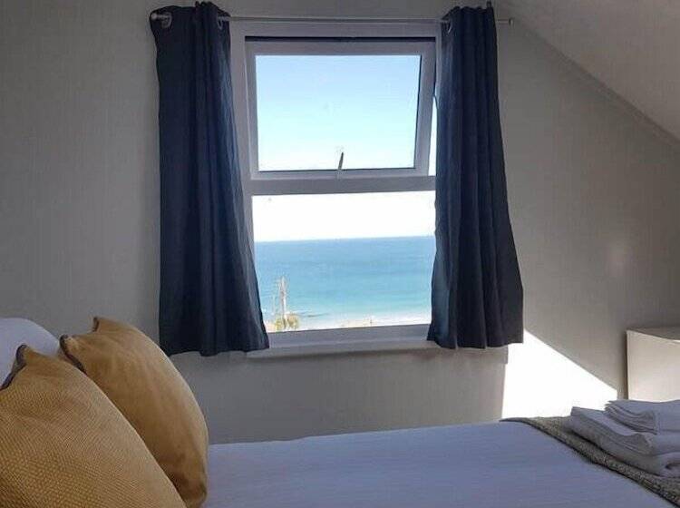 Bed and Breakfast Saltwater