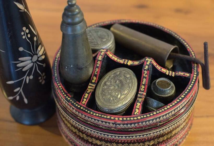 ホテル Bong Thom Forest Lodge