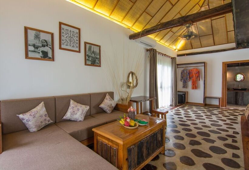 ホテル Bong Thom Forest Lodge